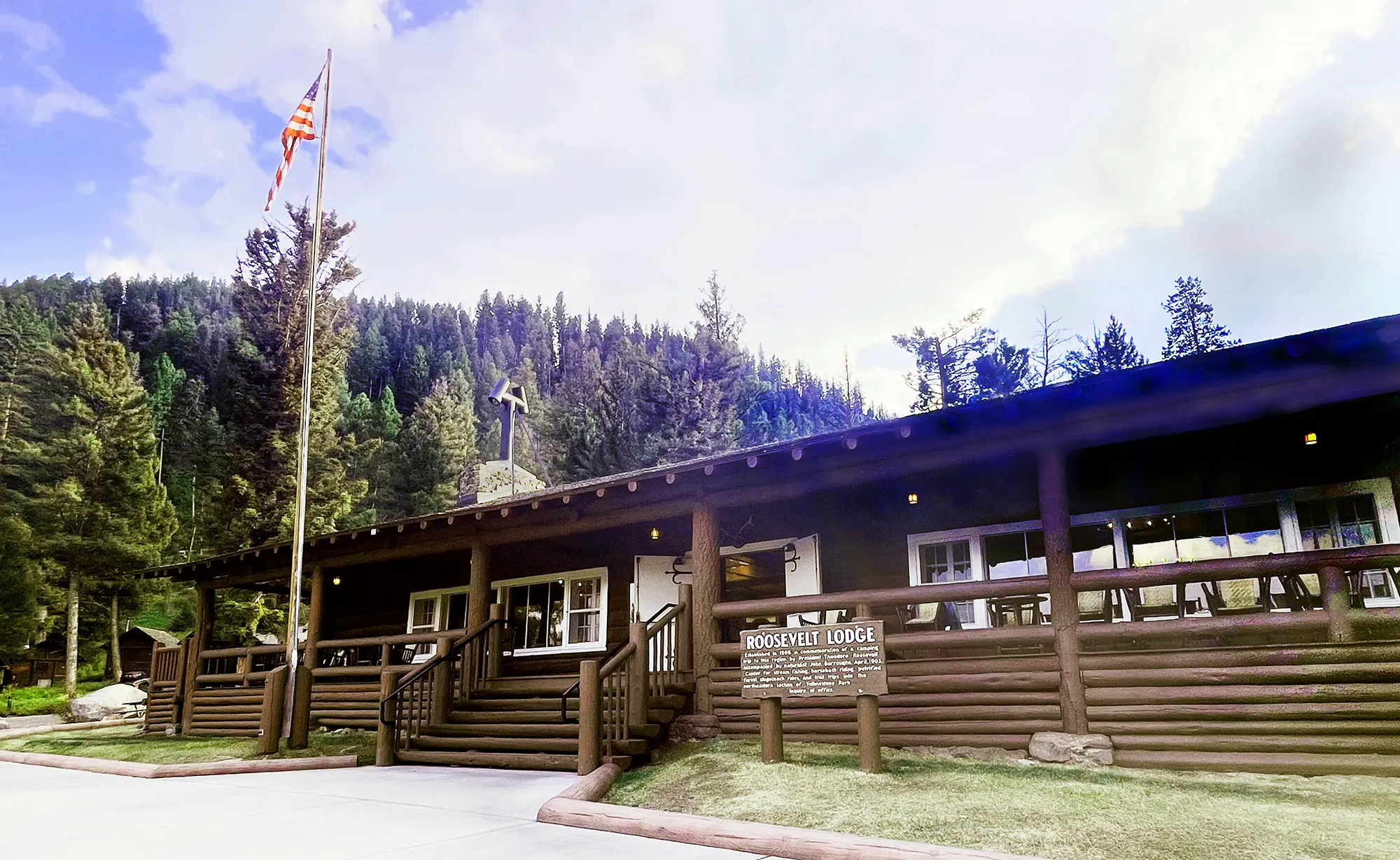 ROOSEVELT LODGE EXTERIOR